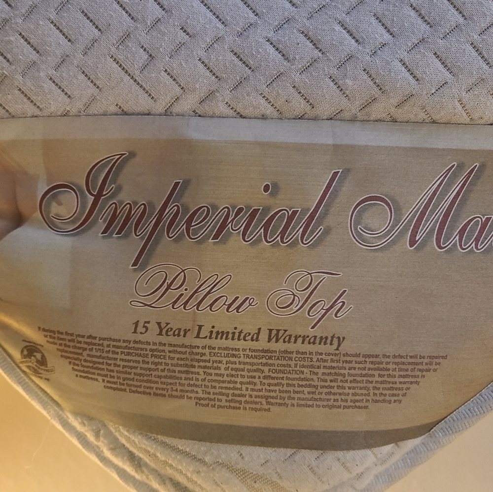Imperial queen-size mattress with boxspring